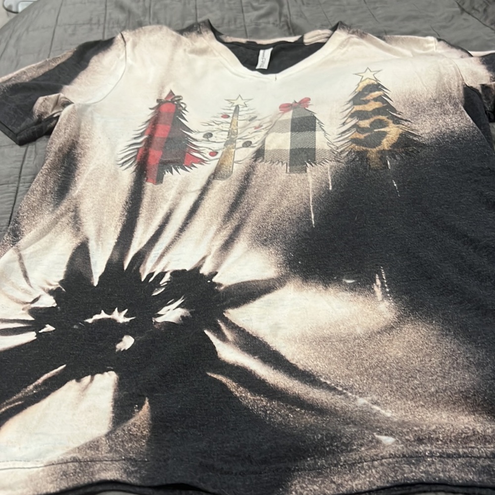 Vintage Christmas style T-shirt super cute acid wash - Picture 4 of 4